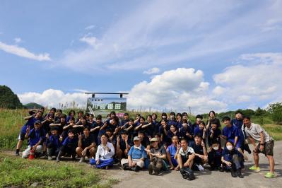 ザベリオ学園1年生と先生、地域のみなさん